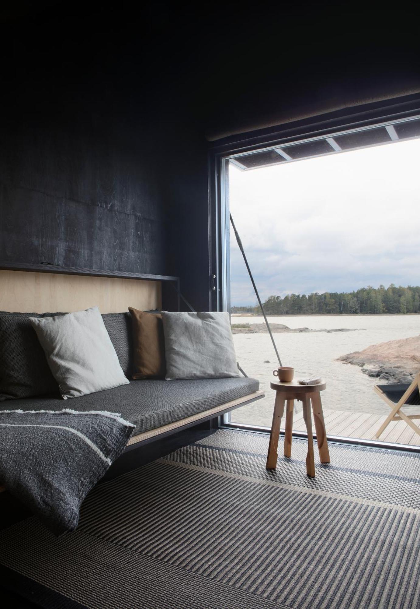 Majamaja Helsinki Off-Grid Retreat Pensionat Exteriör bild