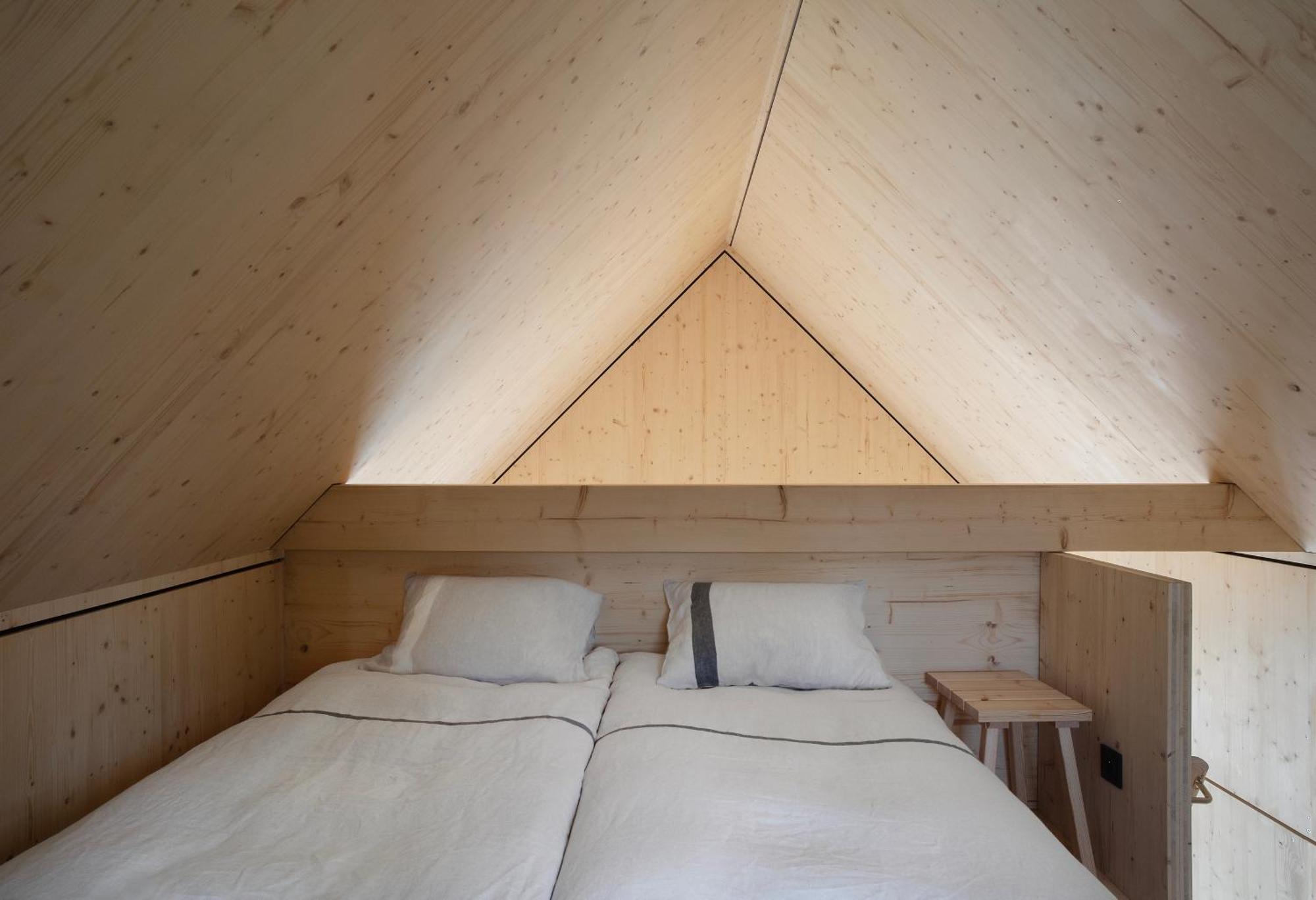 Majamaja Helsinki Off-Grid Retreat Pensionat Exteriör bild
