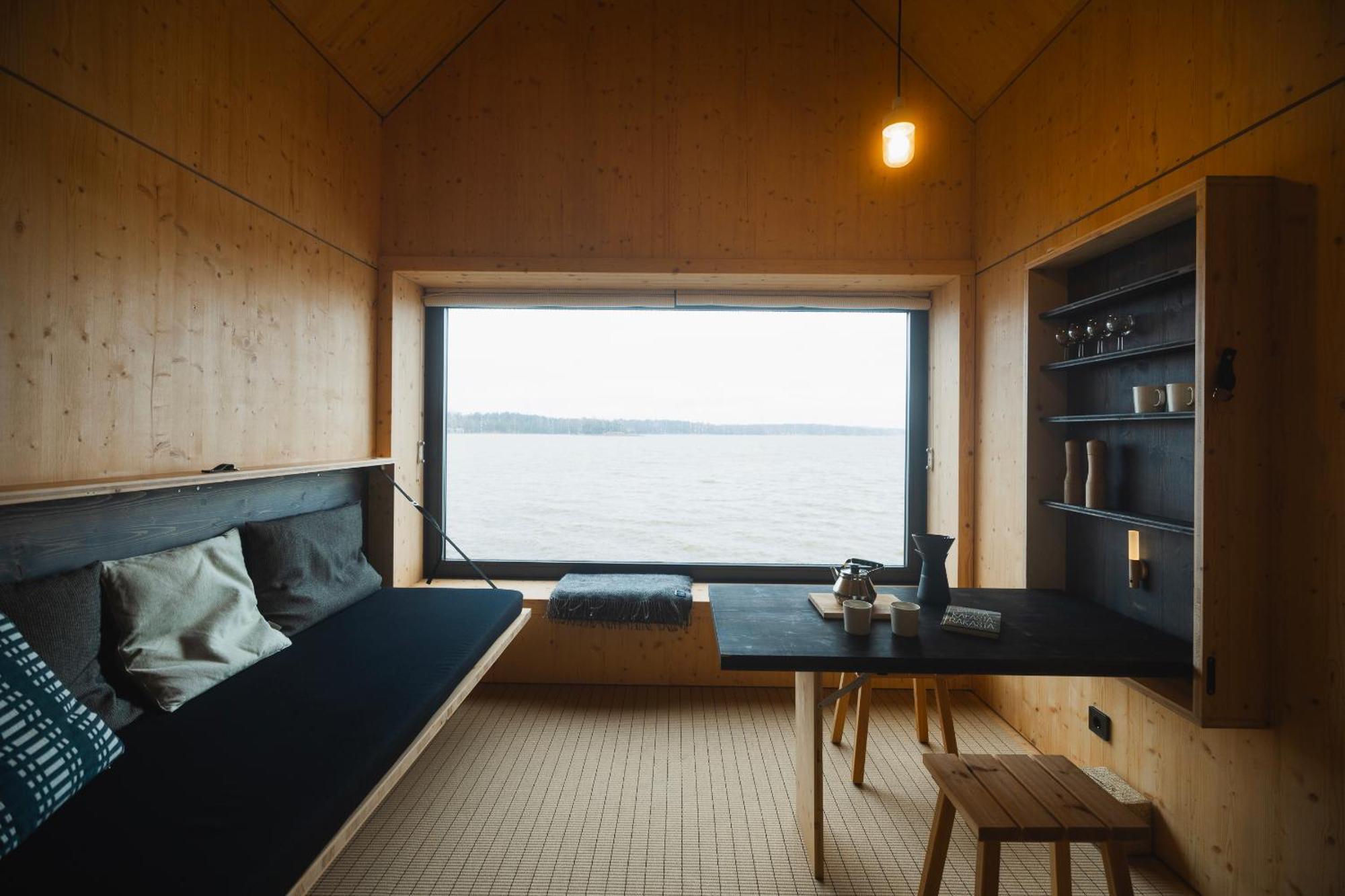 Majamaja Helsinki Off-Grid Retreat Pensionat Exteriör bild