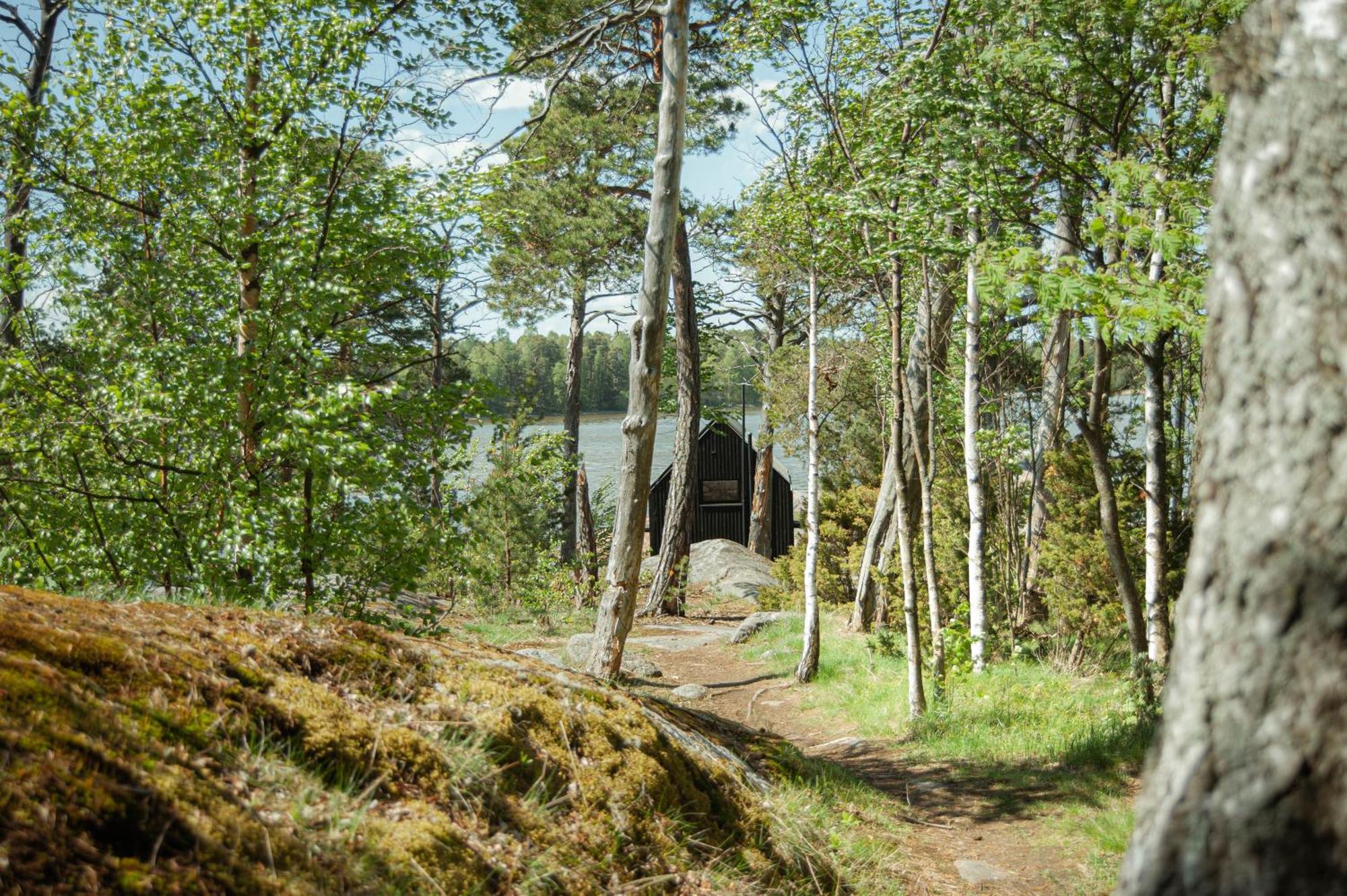 Majamaja Helsinki Off-Grid Retreat Pensionat Exteriör bild